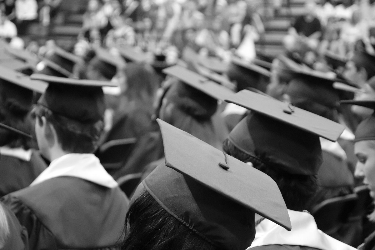 Graduation Cap 3430714 1920 Escalada